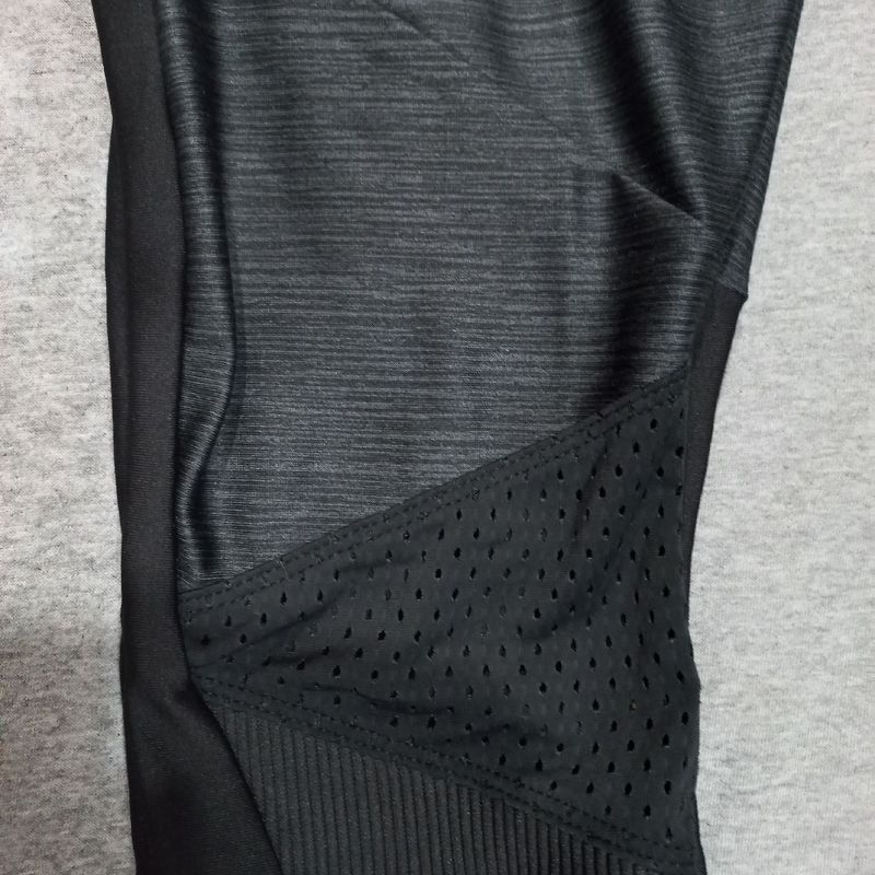 Calça Legging Feminina de Corrida Kalenji (Decathlon)