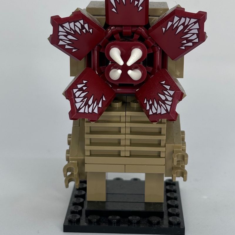 Lego Brickheadz 40549 - Stranger Things: Demogorgon e Eleven
