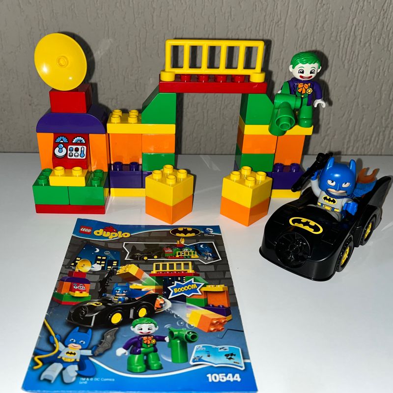 Kit de Festa (Pegue e Monte) Tema Lego/Roblox Ou Minicrafit com 9