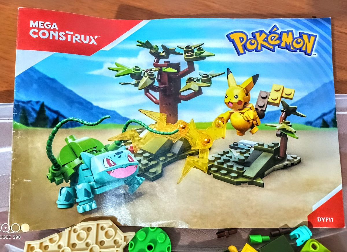 Pokemon lego brinquedo