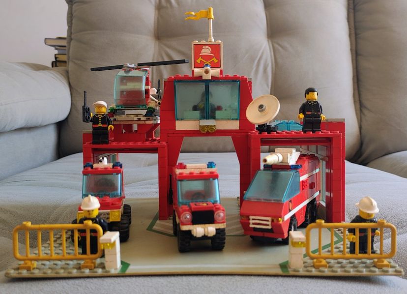 Lego System 6389 Quartel de Bombeiros | Brinquedo para Bebês Lego Usado ...