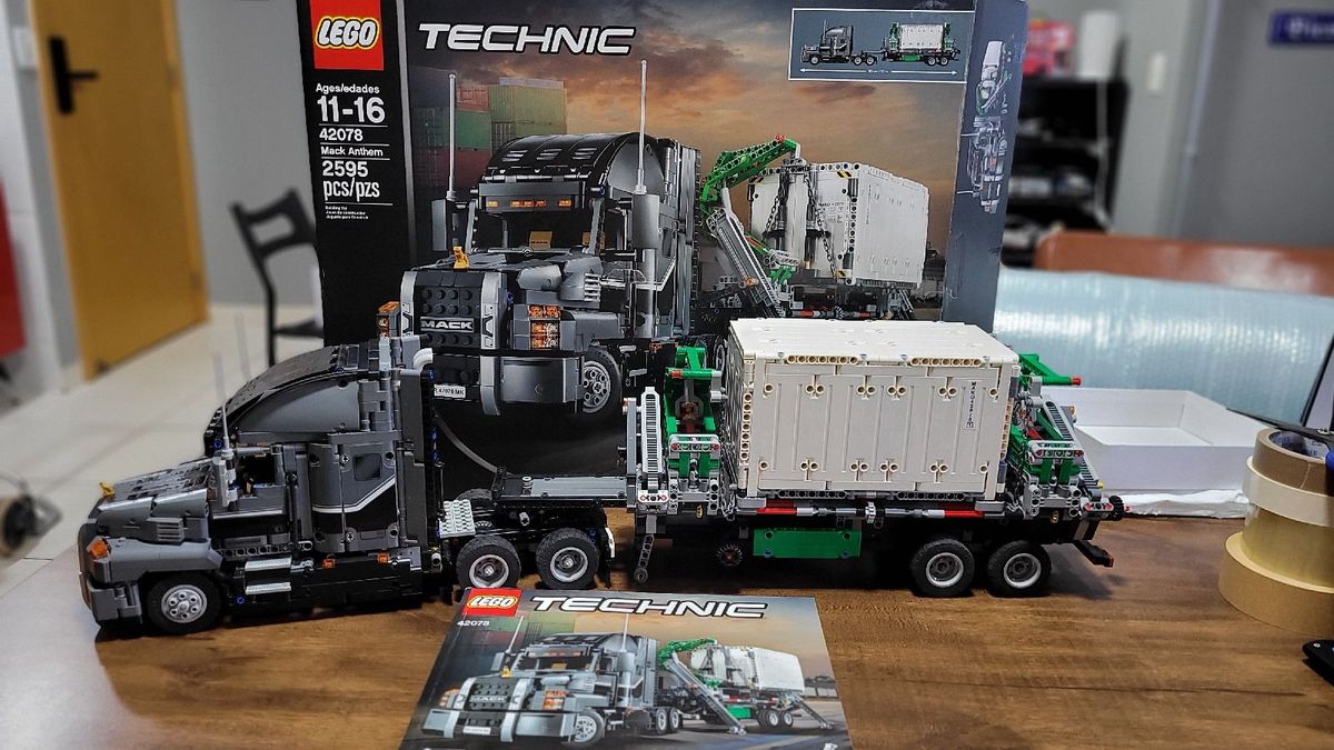 Lego Technic 42078 Mack Anthem 2595 Peças | Brinquedo Lego Usado ...