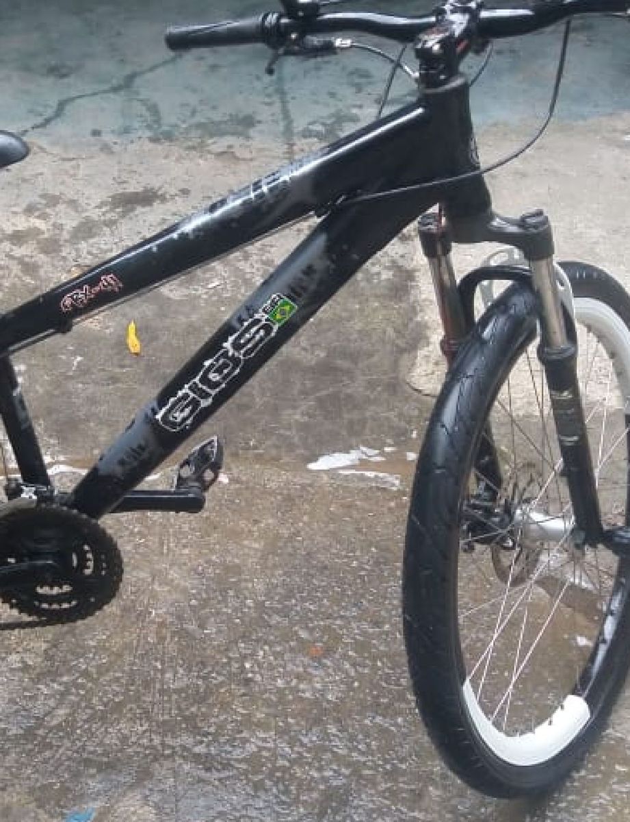 Leia O Anúncio Troco por Bicicleta Aro 29 Ou Caloi 700 Ou 700 Reais | Roupa  Esportiva Masculino Baike Gios Br Usado 39033993 | enjoei