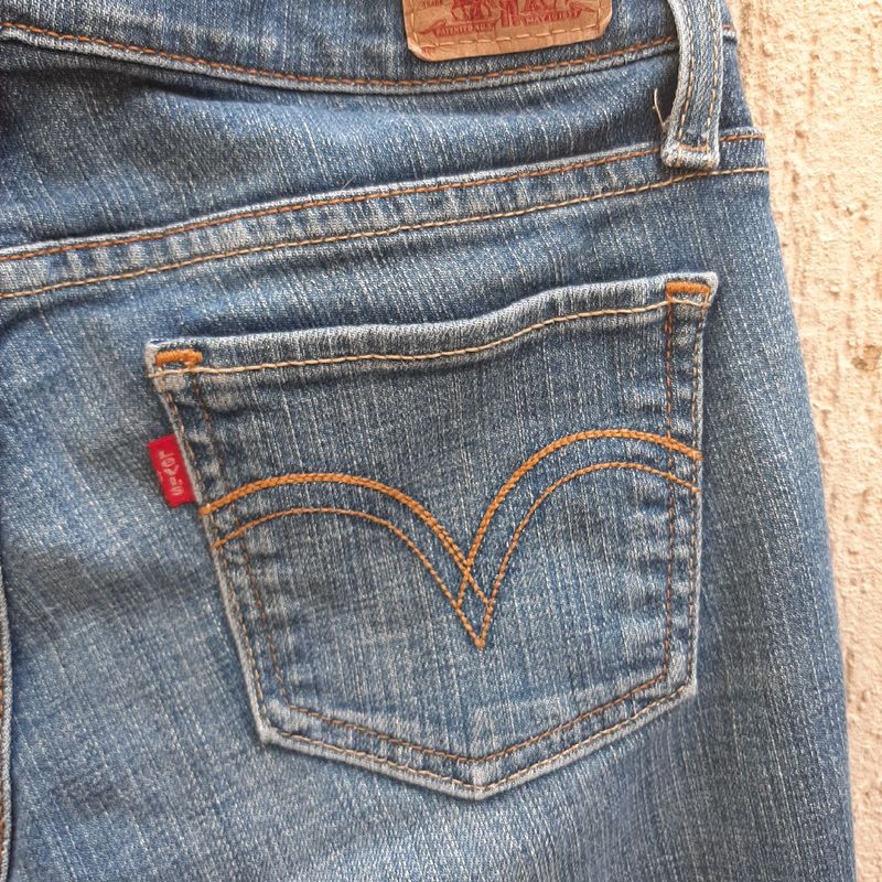 524 levis on sale