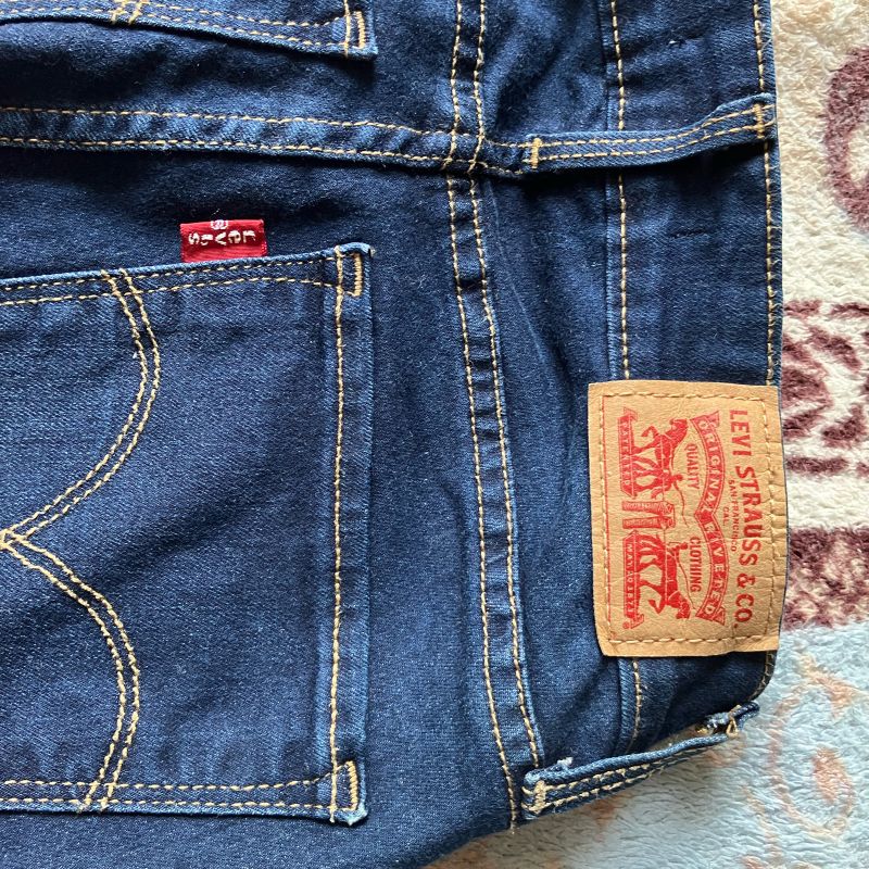 Levis 811 hot sale