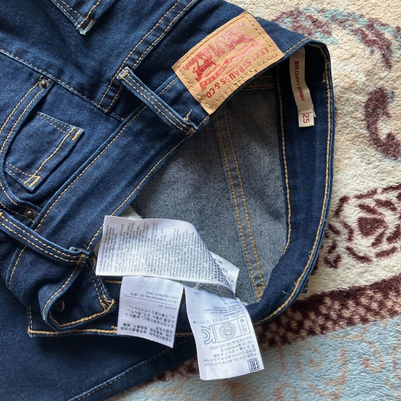 Levis 811 discount