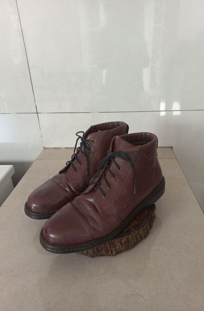 Bota store masculina opananken