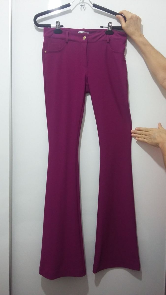 calça flare morina