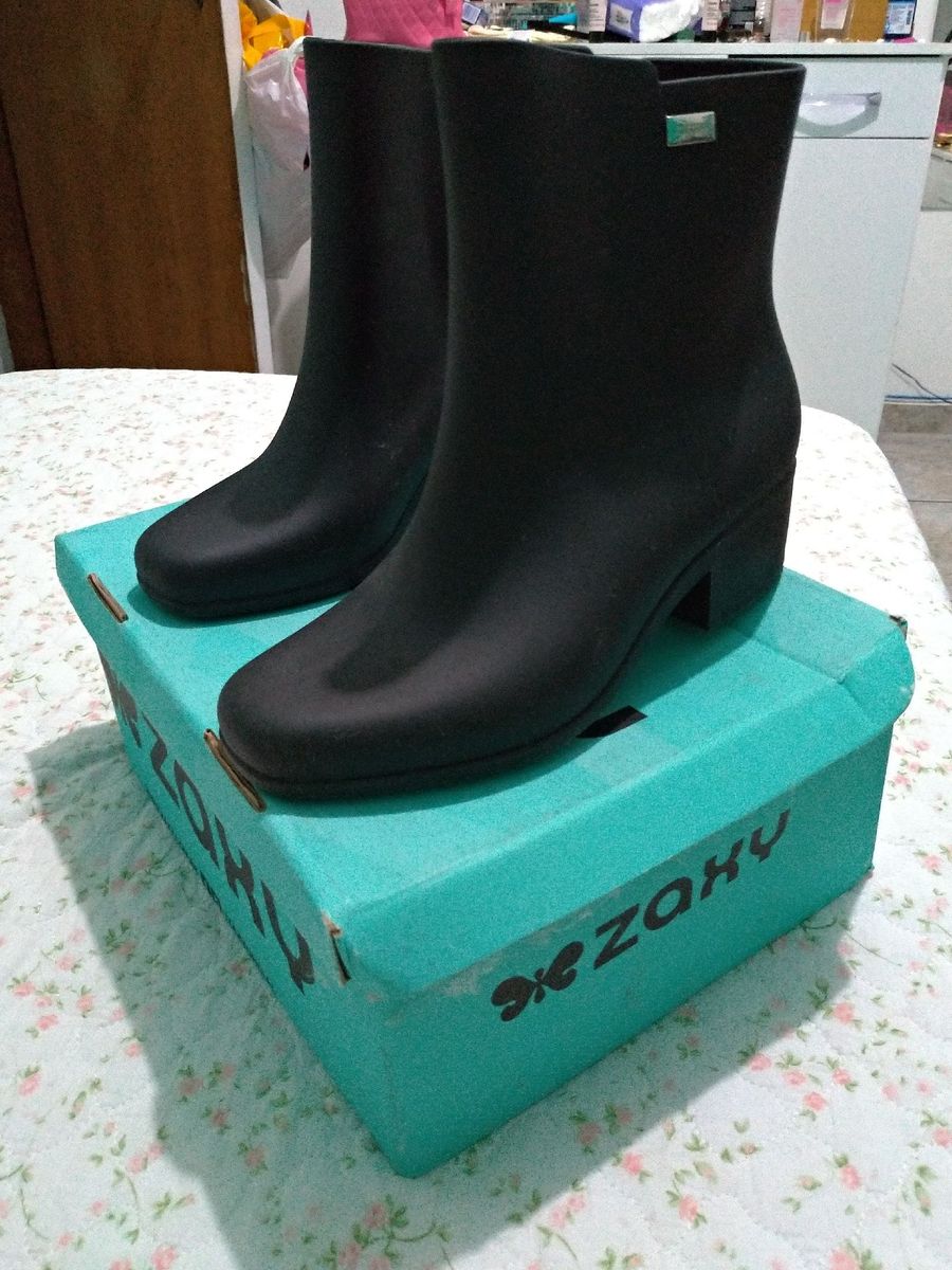 bota zaxy feminina