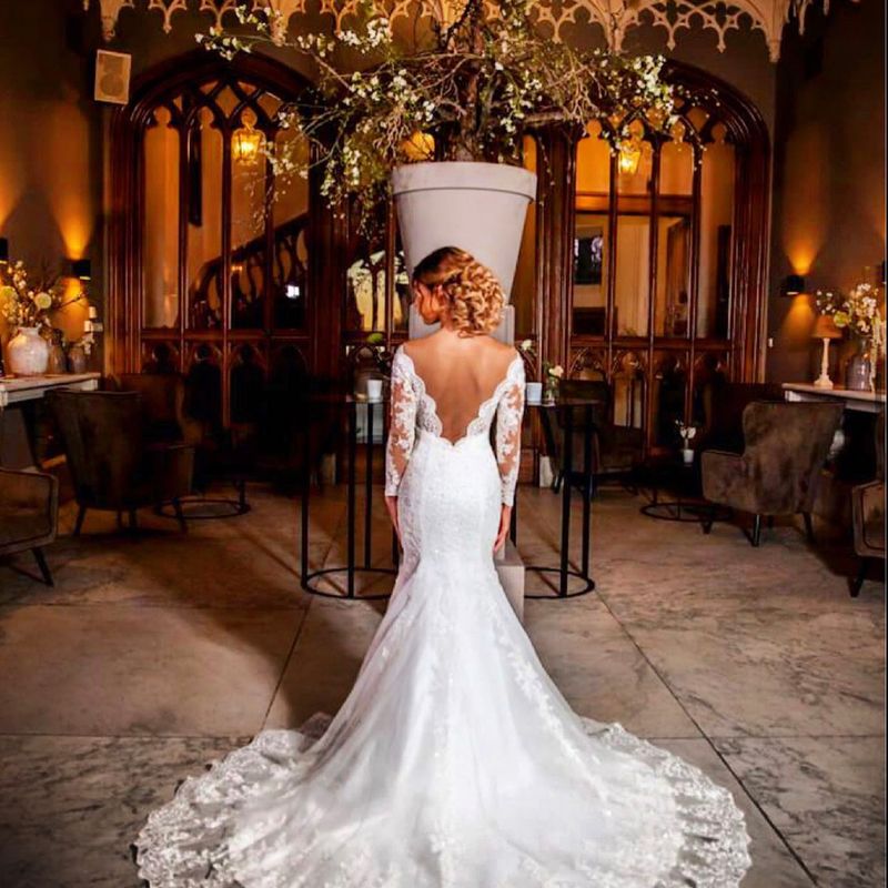 Lindíssimo Vestido de Noiva Sereia com Mangas e Cauda Vestido de Festa  Feminino Lili Chanisso Usado 107792221 enjoei