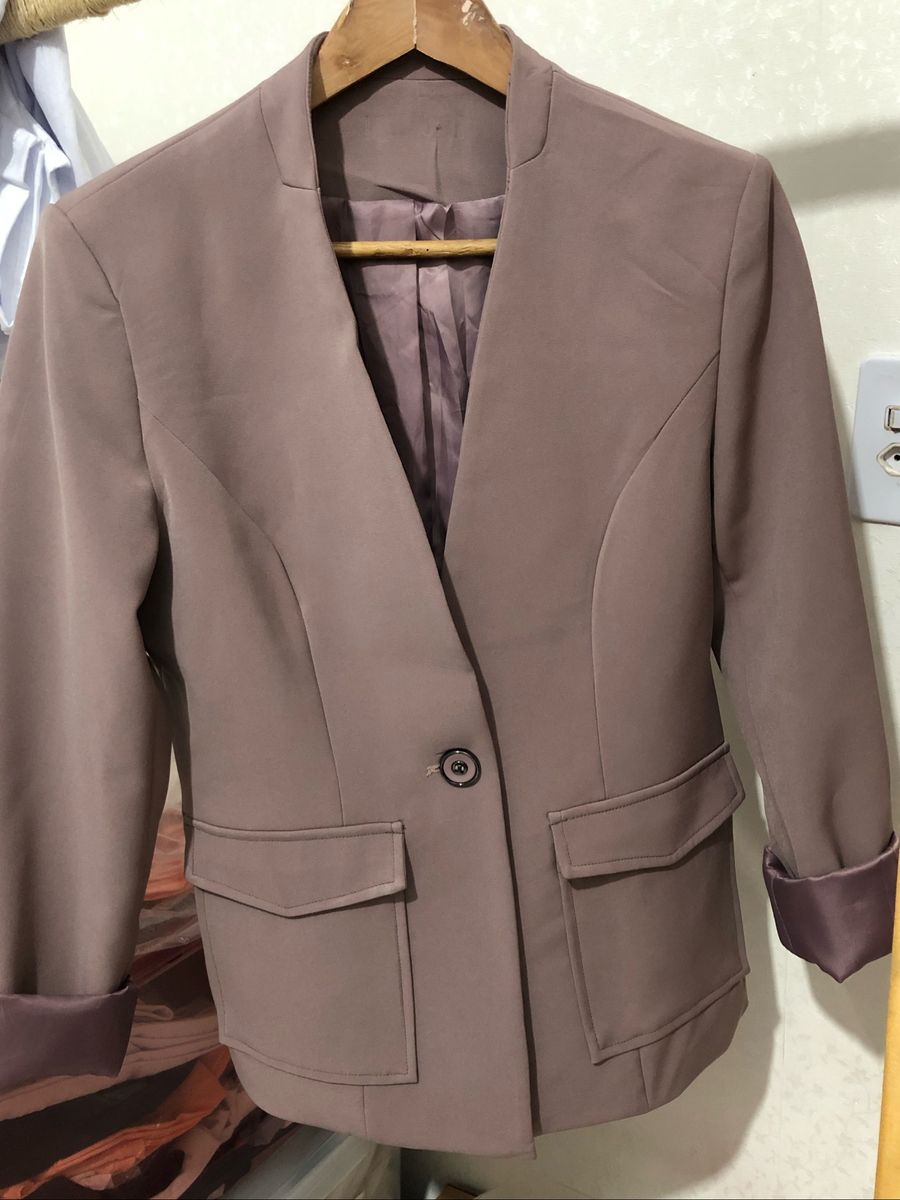 Lindo Blazer Nude Forrado Com Bolso Slim Blazer Masculino Usado Enjoei