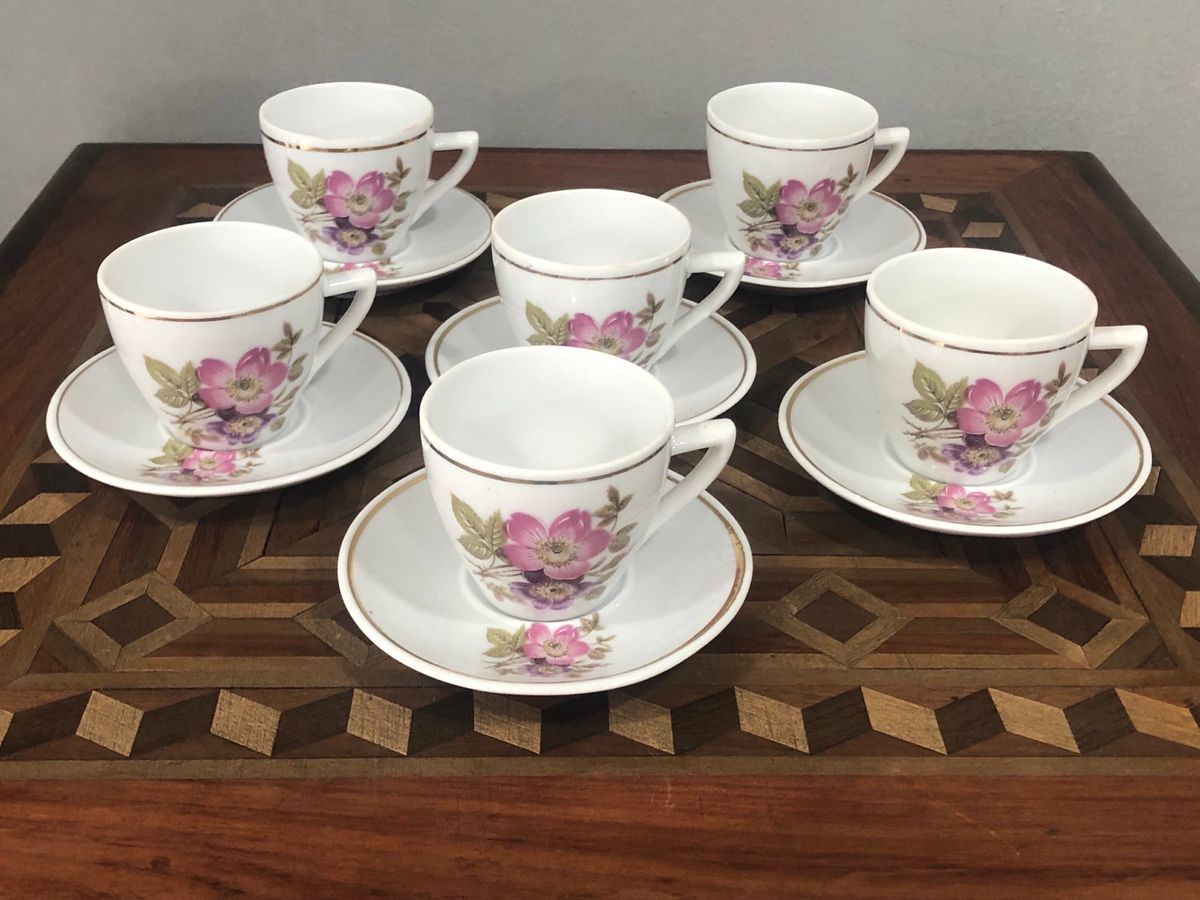 LINDO E ANTIGO JOGO PARA CHÁ E CAFÉ EM PORCELANA POZZANI. - Antiguidades -  Feliz 1053908953