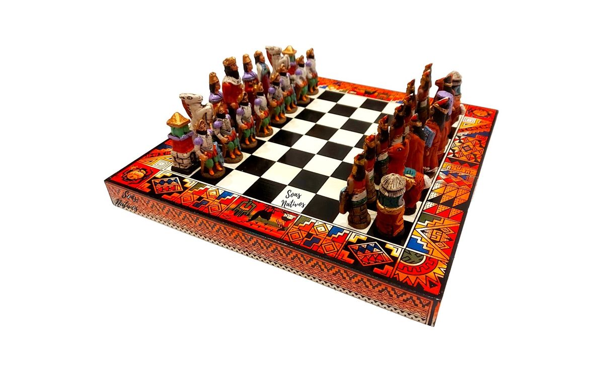 Jogo de Xadrez Artesanal Império Inca Versus Espanhóis