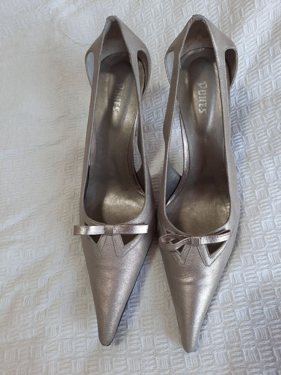 sapatos ouro velho