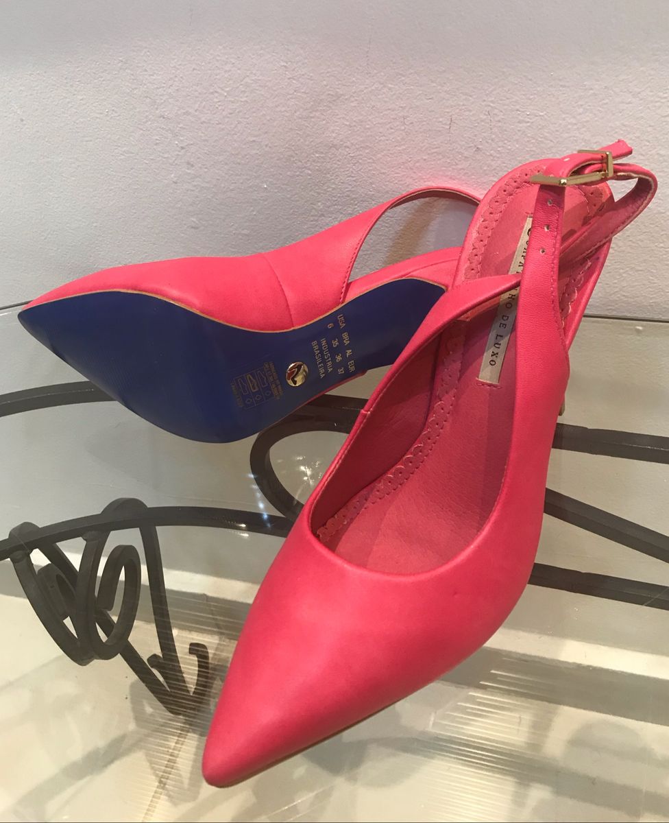 sapato rosa feminino