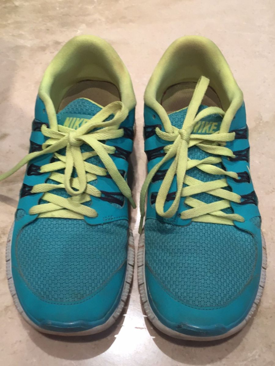 tenis nike verde limão feminino