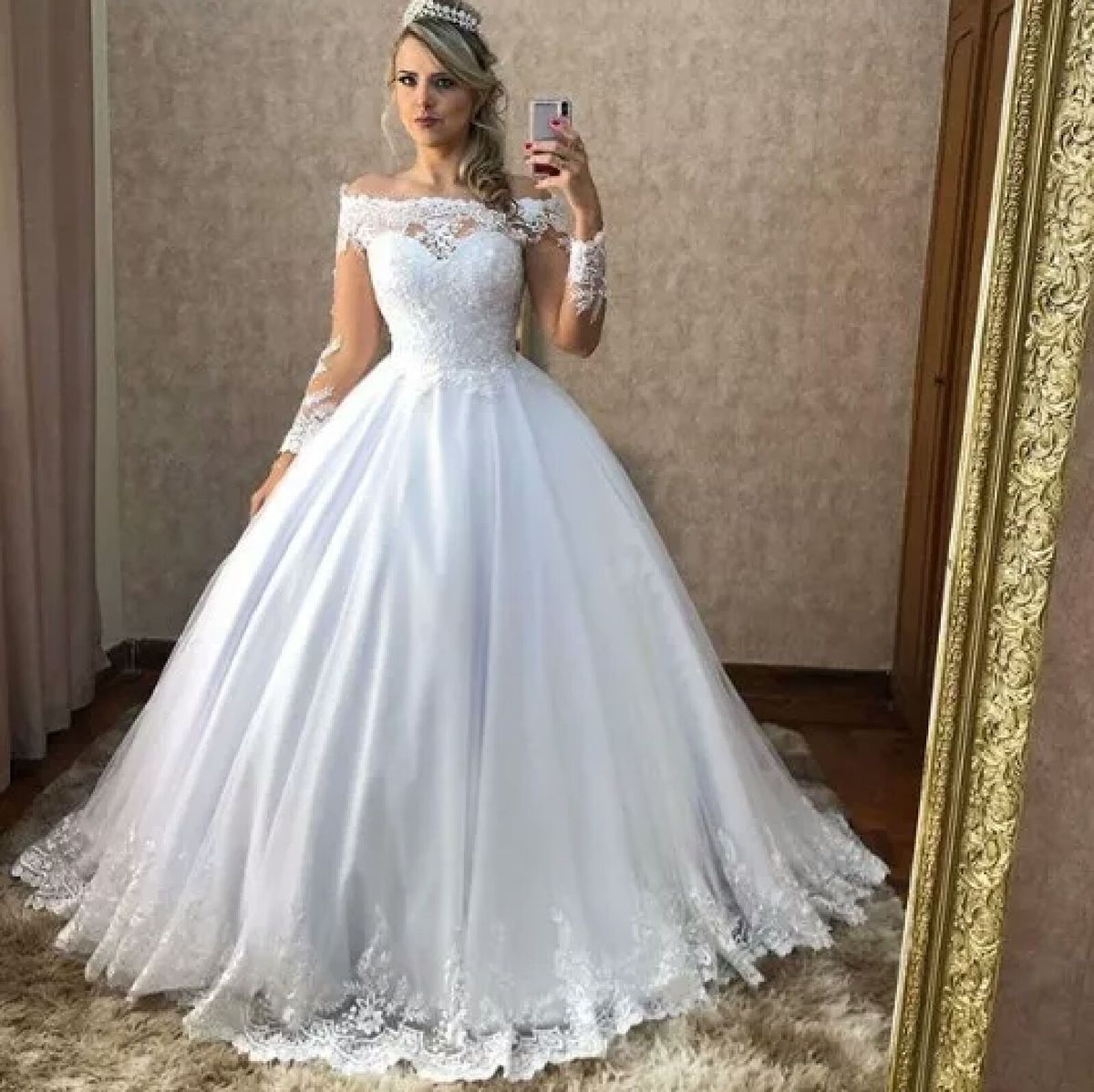 Lindo Vestido de Noiva 2020 | Vestido Feminino Noiva Moderna Novo