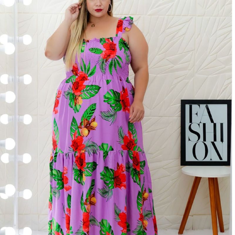 Vestido floral plus size