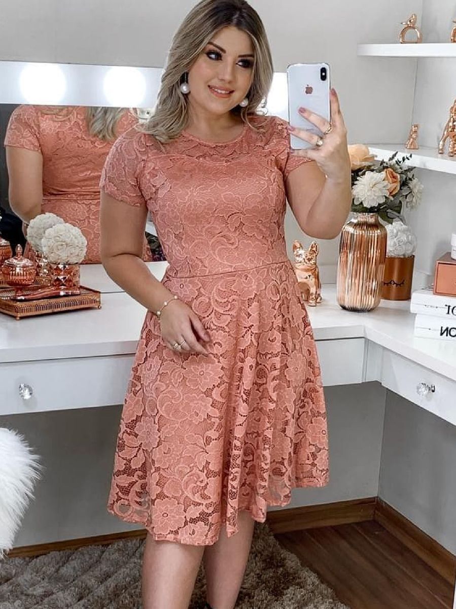 vestidos de renda midi