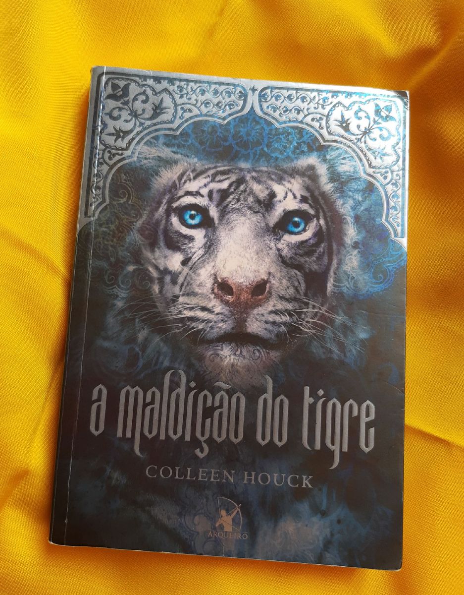 Livro a Maldição do Tigre | Livro Usado 50014438 | enjoei