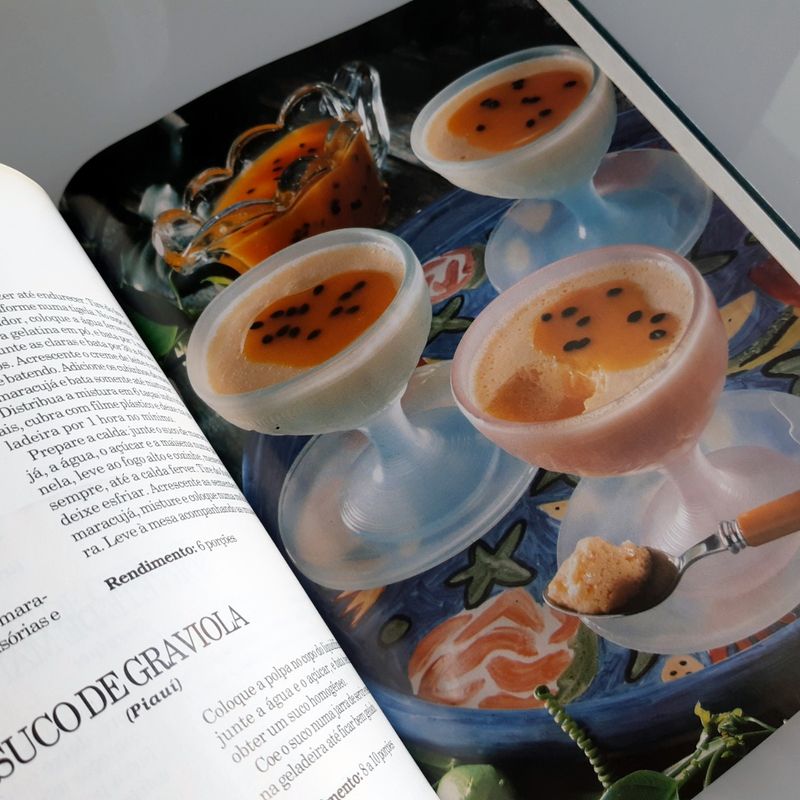 Livro As Melhores Receitas da Cozinha do Nordeste - Capa Dura