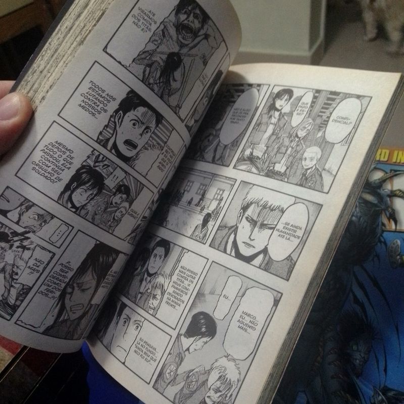 Ataque dos Titãs Vol. 23: Série Original : Isayama, Hajime: :  Livros