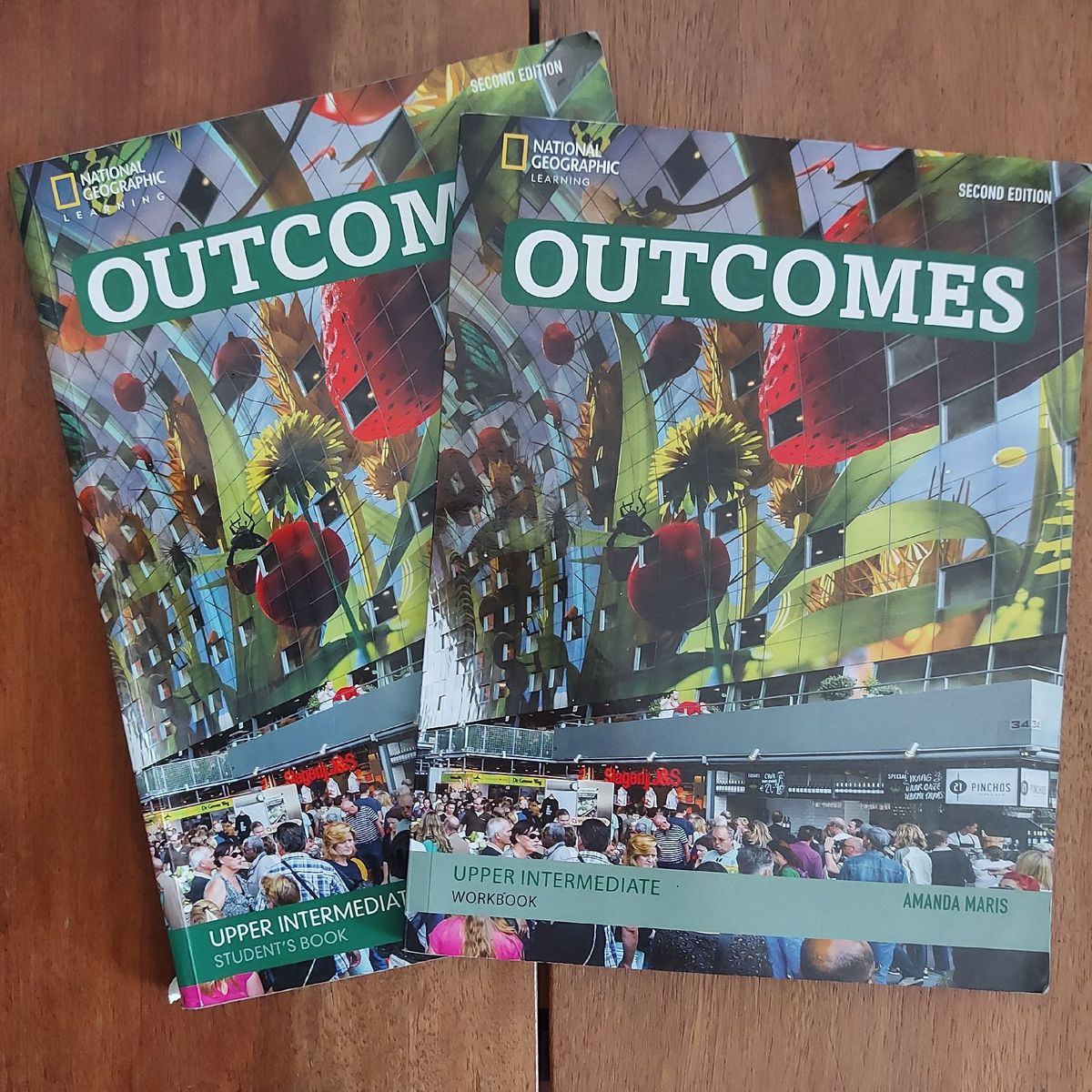 Livro de Inglês 'outcomes Upper Intermediate Student Book + Workbook ...