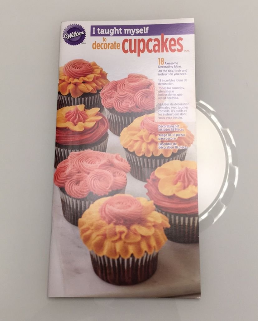 wilton cupcake