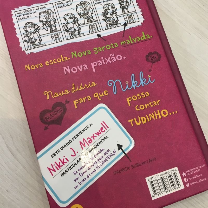 Diário de Uma Garota Nada Popular - Volume 1 | Novo | Livro Versus Nunca  Usado 81452630 | enjoei