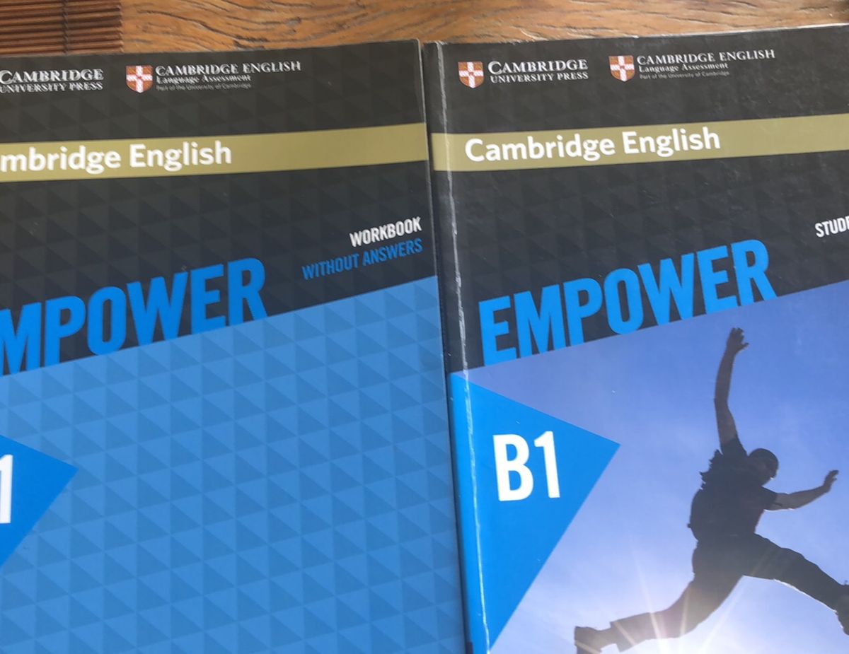 Livro Escolar Cambridge English Empower B1 Workbook e Students | Livro ...