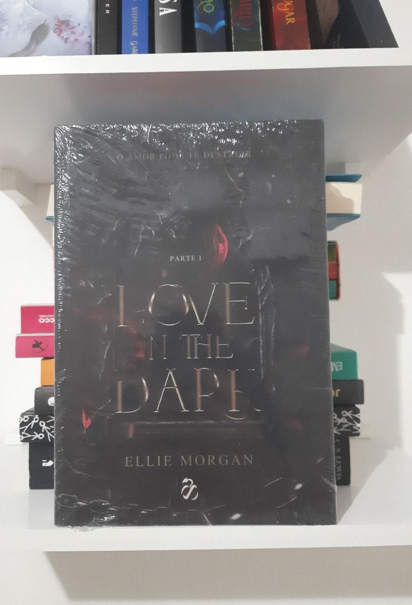 Livro Love In The Dark Novo | Livro Editora Fruto Proibido Nunca Usado ...