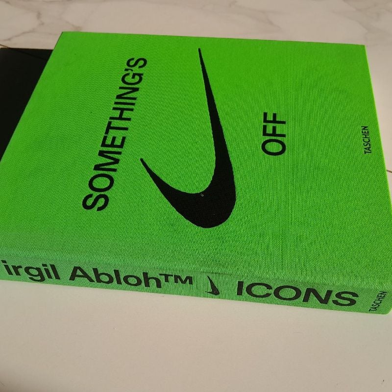 Livro Nike Virgil Abloh Icons Icons Something'S Off Taschen