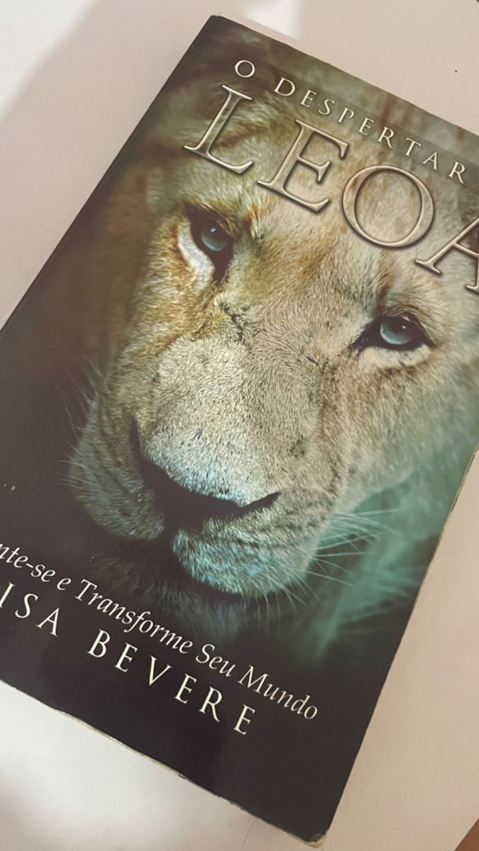 Livro O Despertar da Leoa | Livro Water Brook Press Usado 91194750 | enjoei