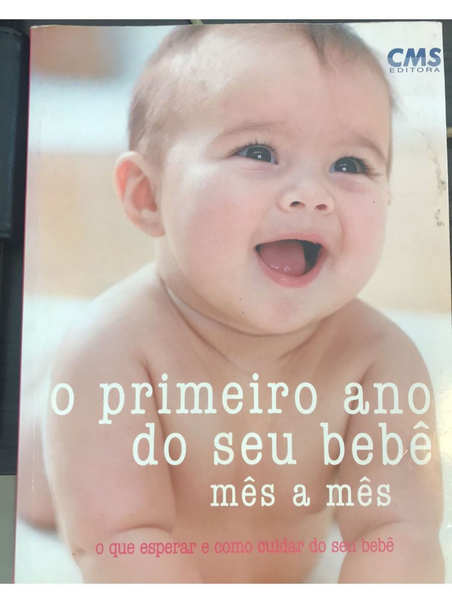 Livro : O Primeiro Ano do Seu Bebê da Editora Cms | Item Infantil Livro  Usado 31163005 | enjoei