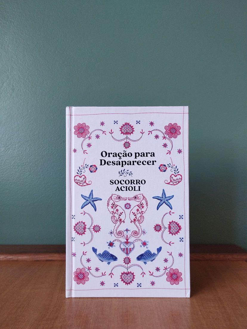 Livro Oração para Desaparecer Socorro Acioli | Livro Tag Curadoria ...