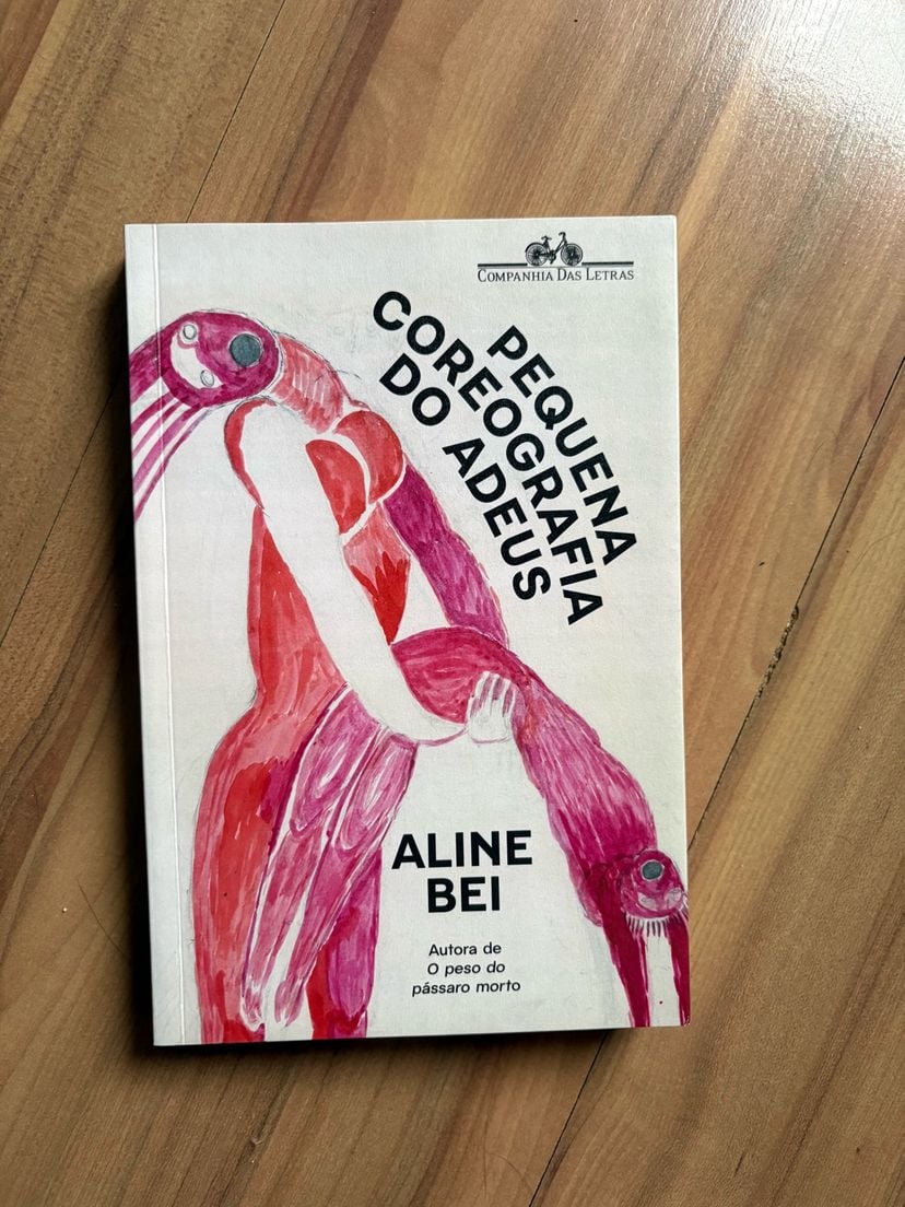 Livro Pequena Coreografia do Adeus Aline Bei | Livro Companhia Das ...