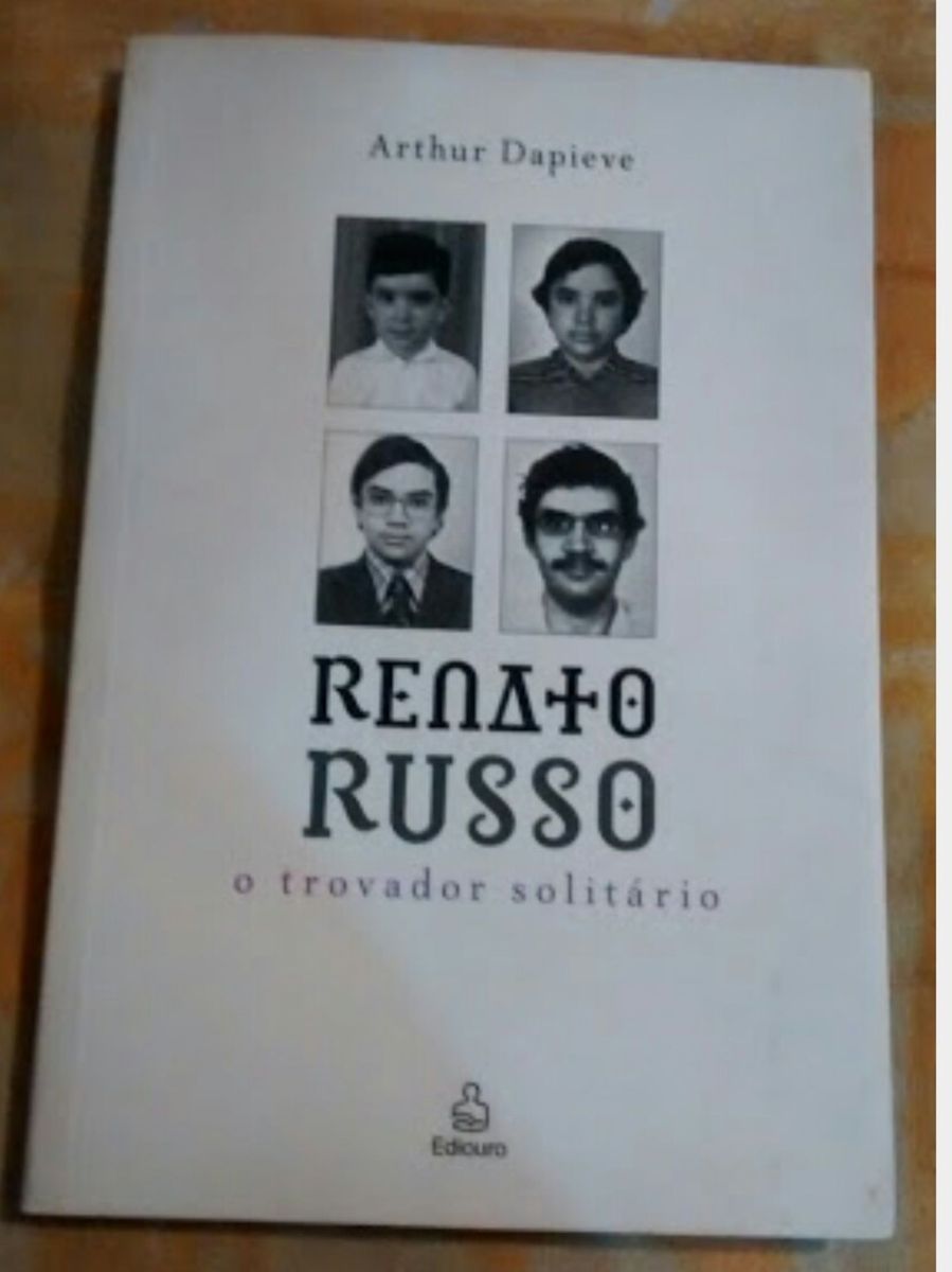 do livro renato russo o trovador solitario