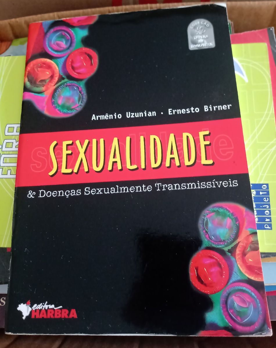 Livro Sexualidade E Doenças Sexualmente Transmissíveis Livro Editora