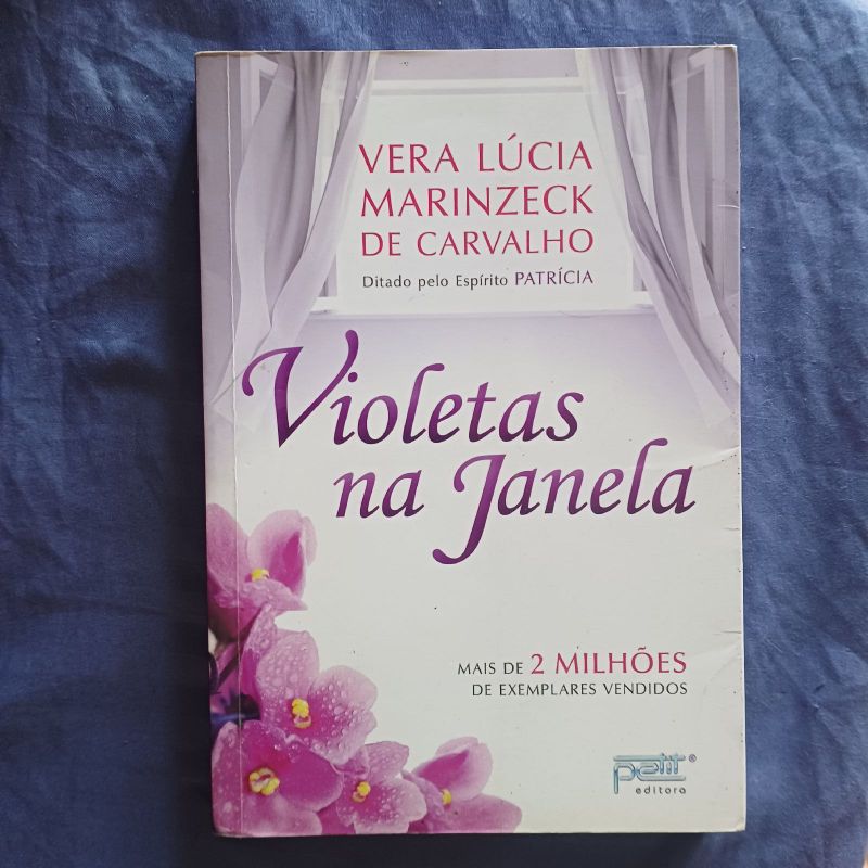 Violetas na janela – Auta de Souza