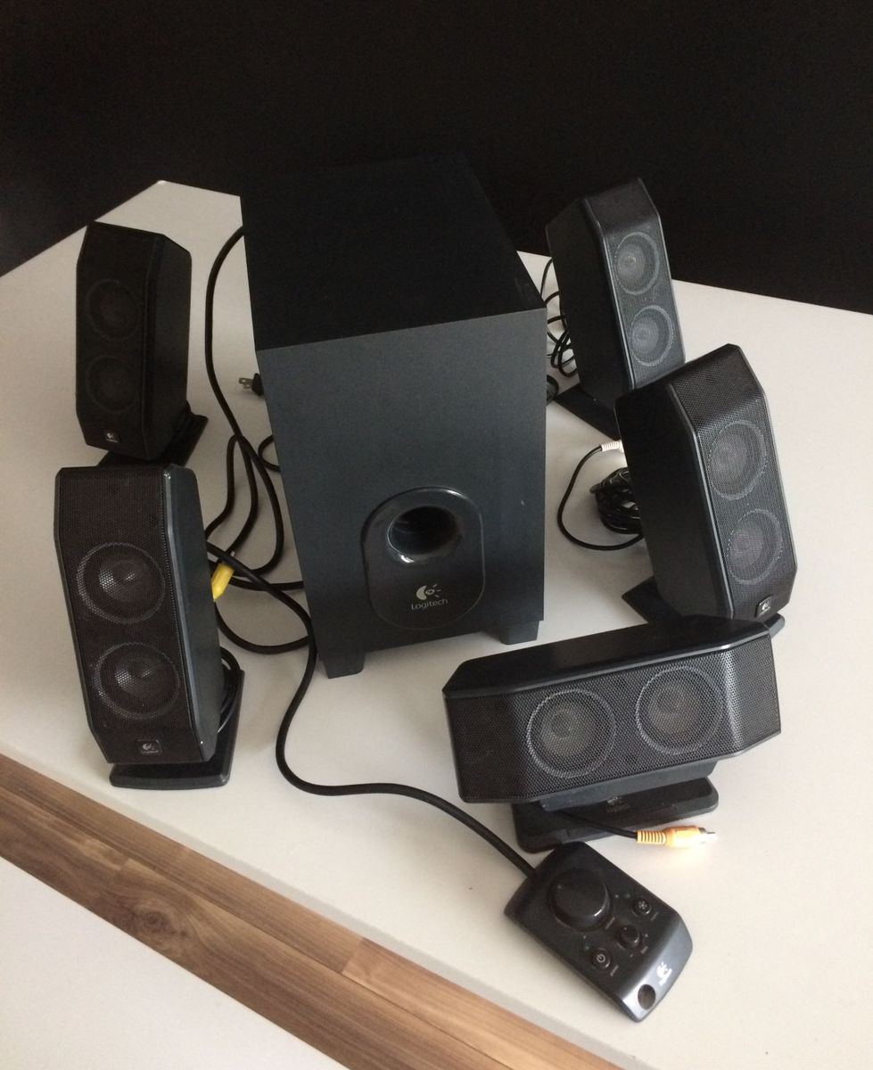Logitech X540 5.1 Surround Sound Speaker System With Subwoofer Item