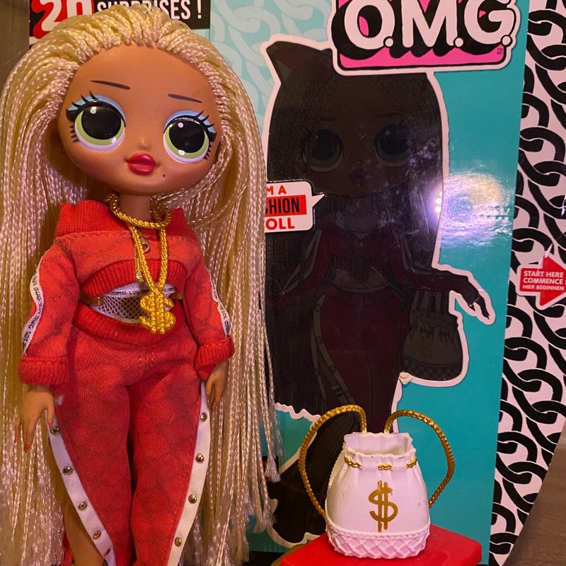 Lol store doll swag