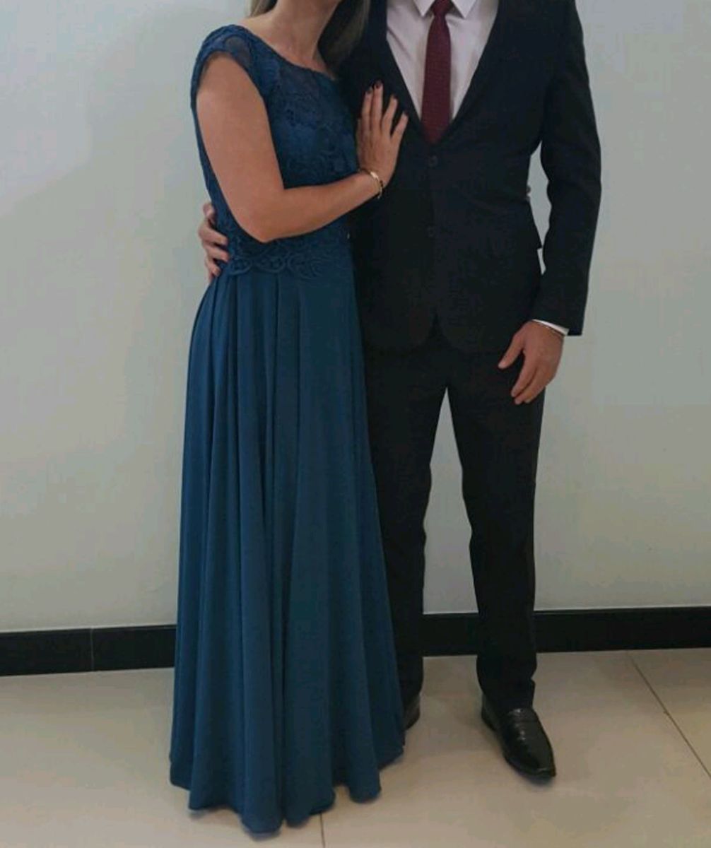 vestido modesto para festa