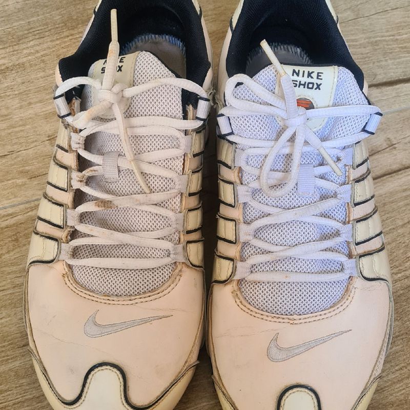 Nike cheap shox beige