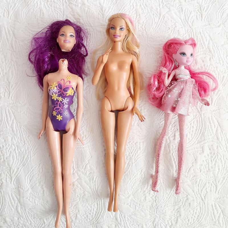 Boneca Barbie - Bela adormecida - Sucata - Escorrega o Preço