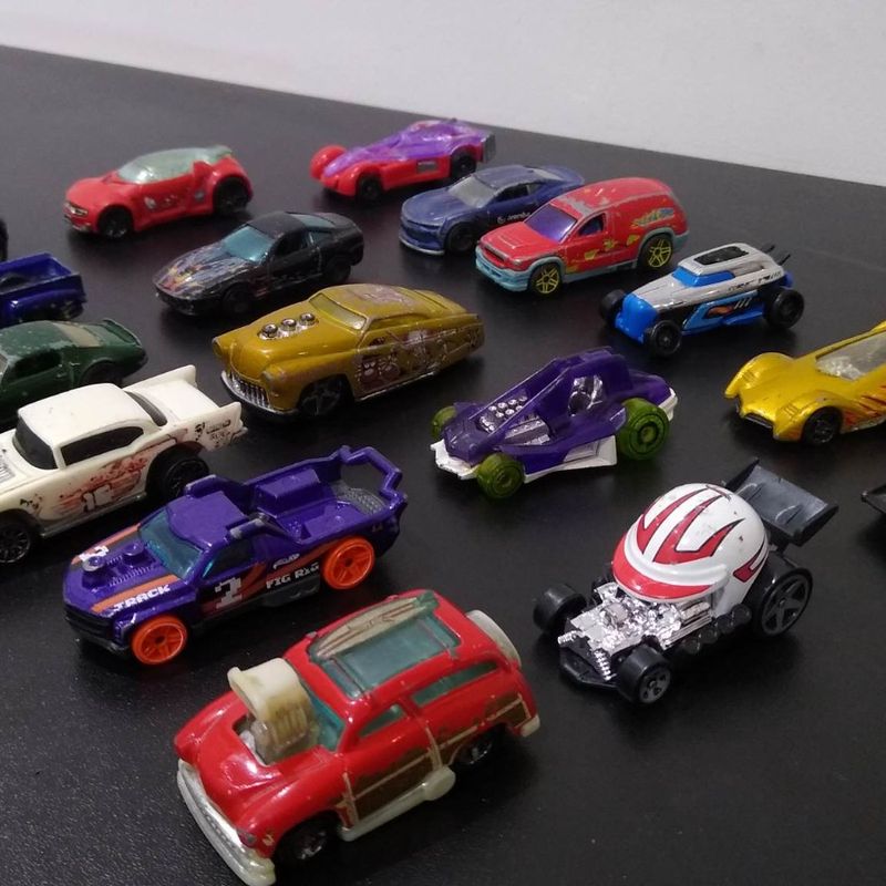 Carrinhos De Ferro Original Hot Wheels 3 Unidades S/ Repetir