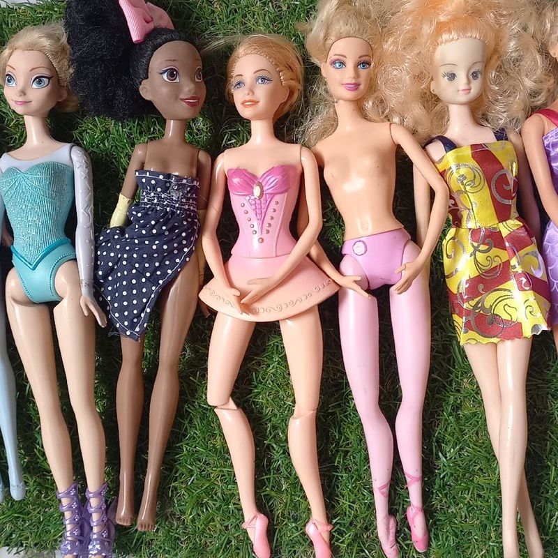 Lote De Roupas Usadas Barbie