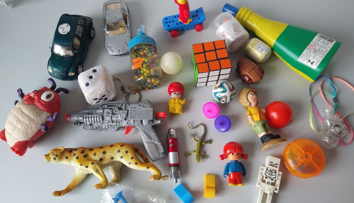 Lote de Brinquedos (antigos e Atuais) | Brinquedo para Bebês Usado ...