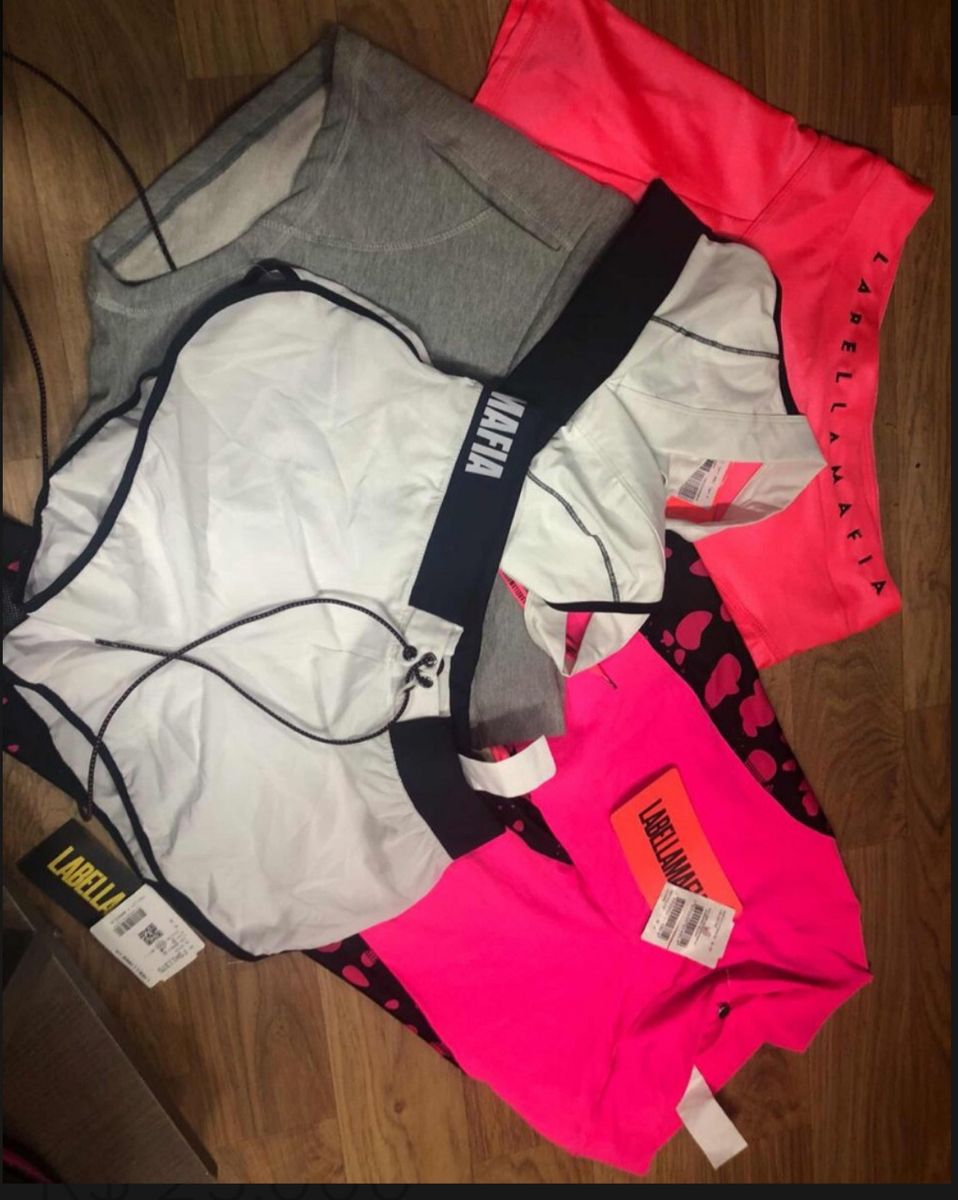 la bella mafia roupas