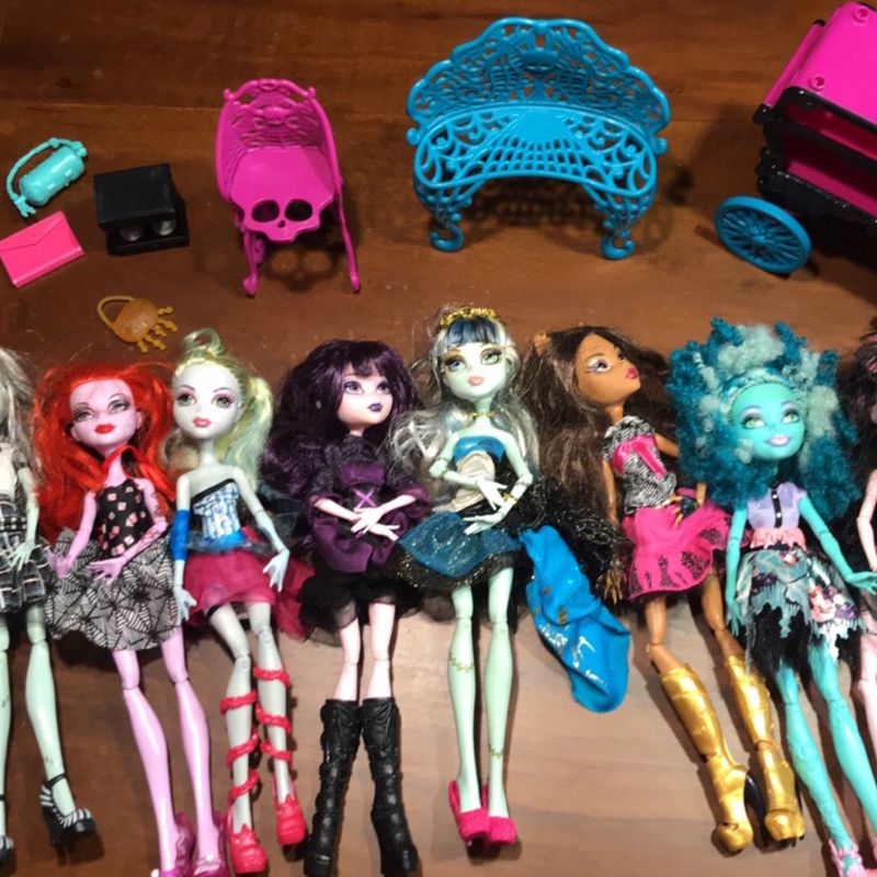 Lote de bonecas monster high sucata mattel - Taffy Shop - Brechó de  brinquedos