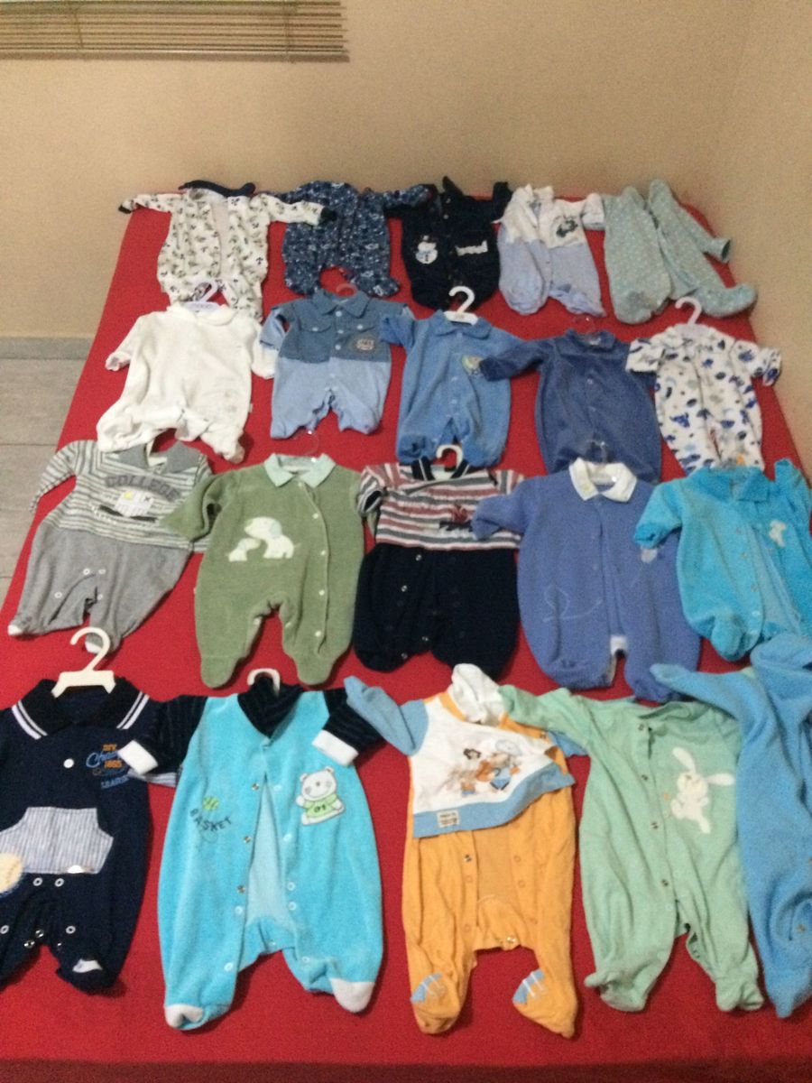 Lote de roupas para bebe menino de 03 mes 06 - Desapegos de Roupas quase  novas ou nunca usadas para bebês, crianças e mamães. 173923